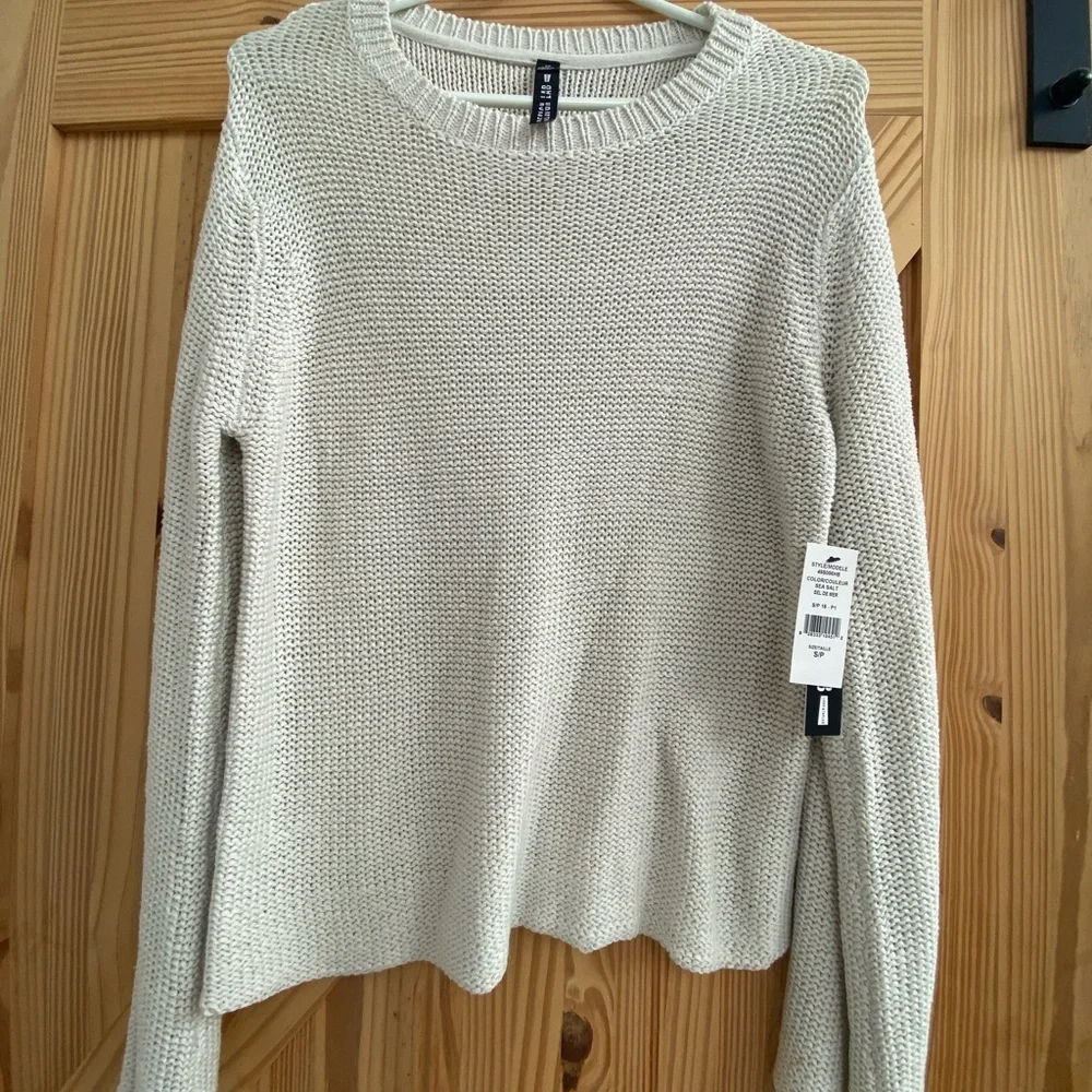Design Lab Knit Sweater - Picture 1 of 3